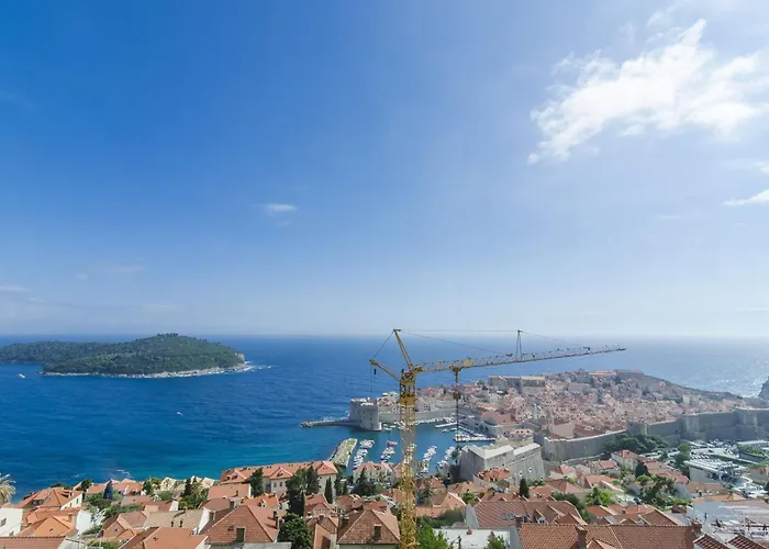 Two-bedroom With Terrace And Sea View * Dubrovnik