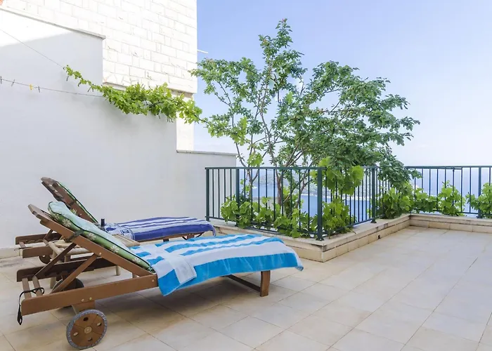 Apartment Two-bedroom With Terrace And Sea View